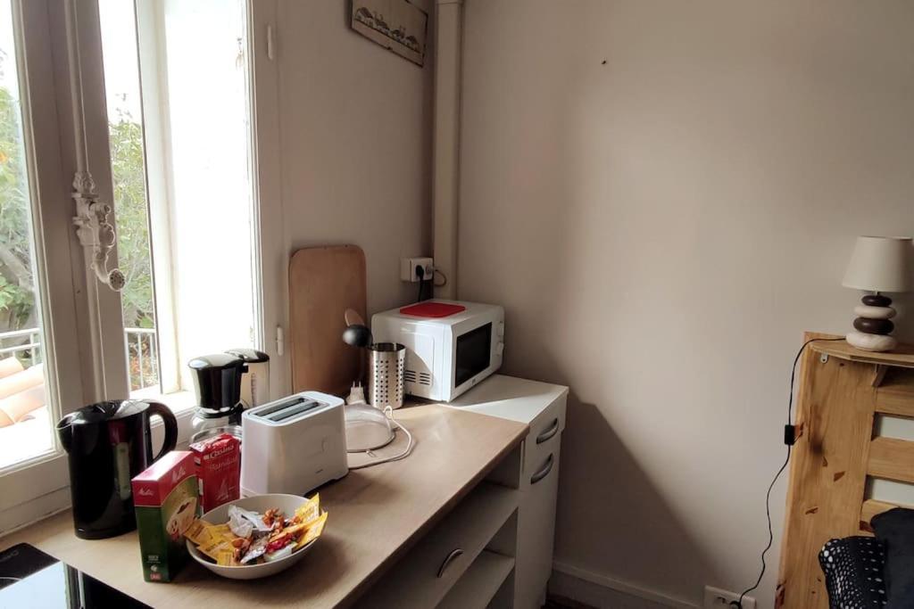 Le Jasmin Airconditioned Studio With Swimming Pool Leilighet Marseille Eksteriør bilde